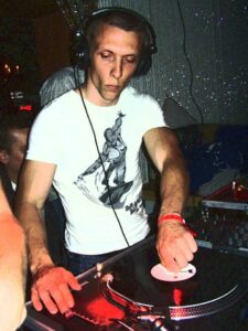 DJ La Tique